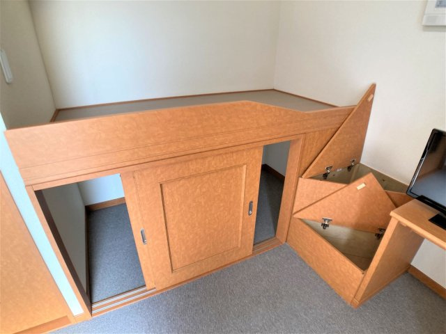 レオパレスやもと