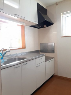 【キッチン】 | ブローテⅡ | きれいなキッチンです