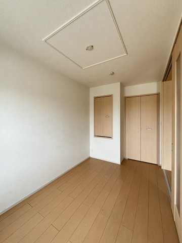 ベル　シェリルＡの洋室
