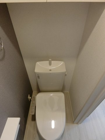 アーモンドアイのトイレ