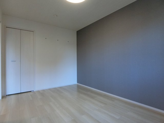 ブルーオーシャン・レジデンスＢの洋室