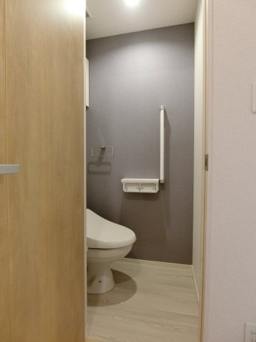 ブルーオーシャン・レジデンスＢの玄関