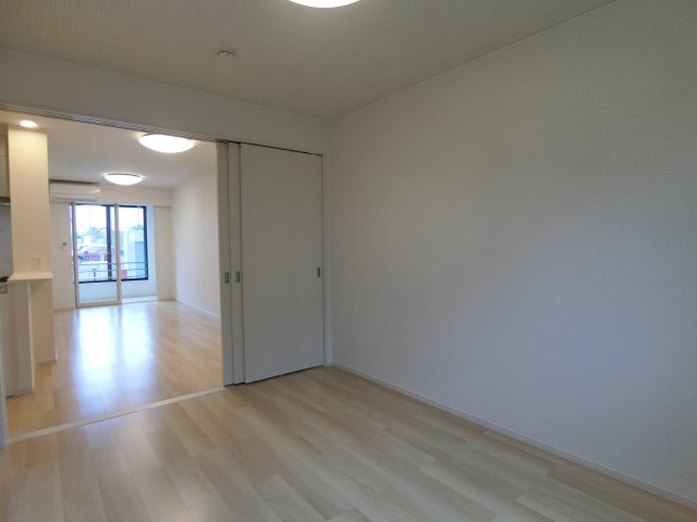 フォレストパレスの洋室