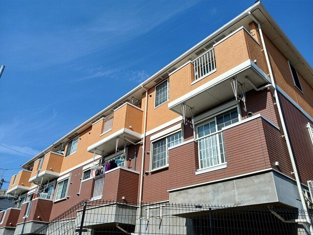 リーブラ・ＫＭＹ１番館