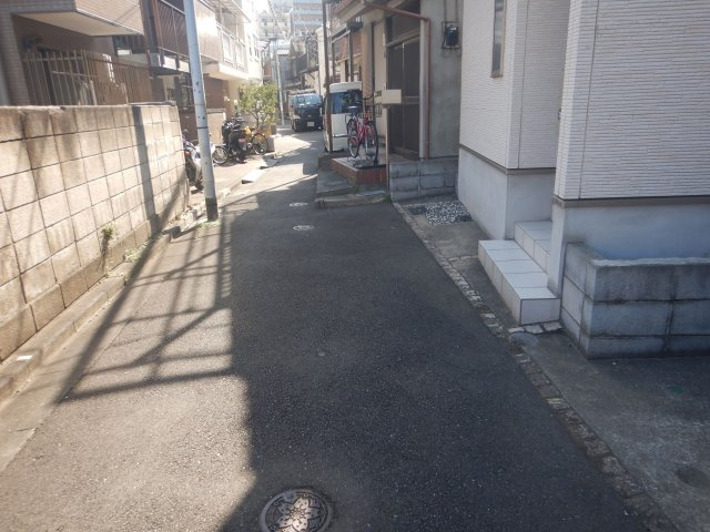 亀戸7丁目中古戸建の前面道路含む現地写真