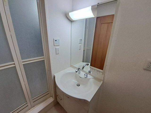 SOL.LEVANTE,Ⅹの洗面所