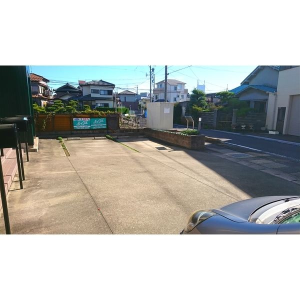 LouvreMizunoの駐車場