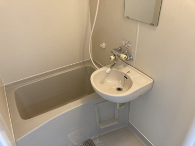 【浴室】 | ロイヤルコーポ蜂屋 | 別室写真