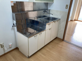 【キッチン】 | ロイヤルコーポ蜂屋 | 別室写真