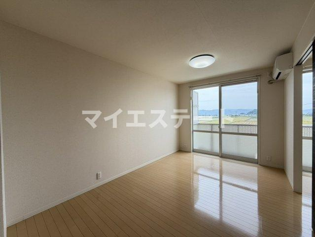 【居間・リビング】 | シャーメゾンルミエールⅡ