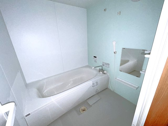 カルムＳＳの浴室