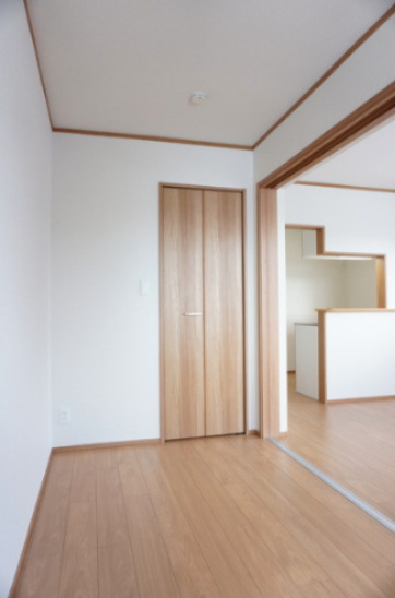 カルムＳＳの洋室|南側洋室