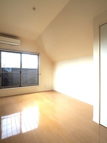 新宿区左門町戸建のその他|６．７畳洋室