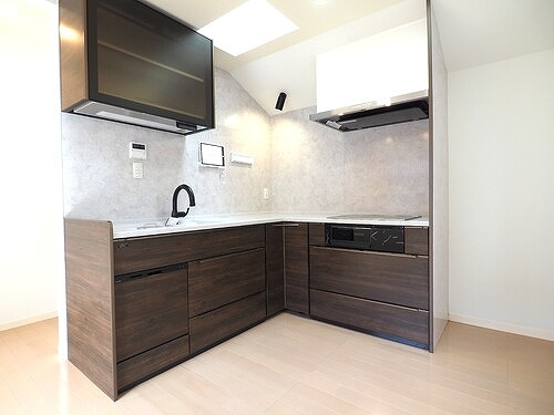 新宿区左門町戸建のキッチン|システムキッチン新規交換