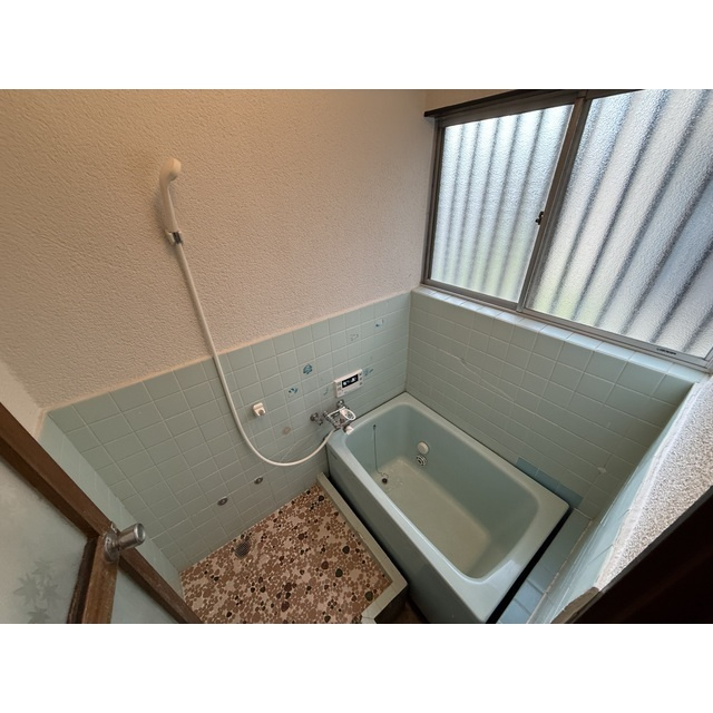 都賀戸建ての浴室|ゆったり過ごせるお風呂です