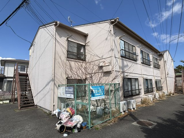 メゾンアランテAの外観