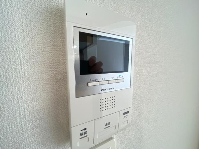 サンライズ京橋の内装|カメラ付インターホン