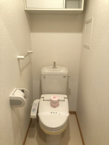 モン・ラヴィールＡのトイレ|シンプルで使いやすいトイレです