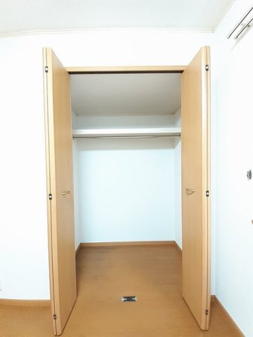 フルリール南栄Ⅱの収納|小物を収納するのに便利です