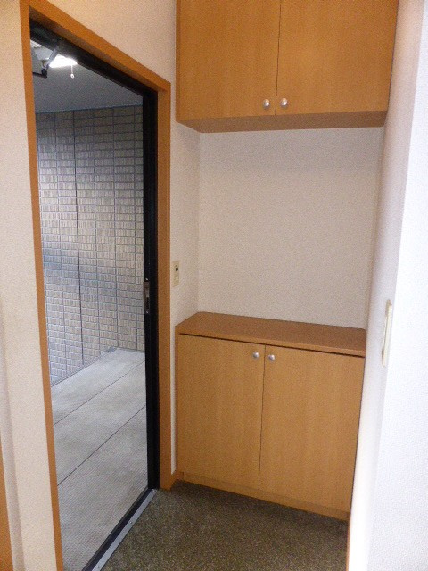 グランバンブー　Ｎの玄関|明るい玄関です