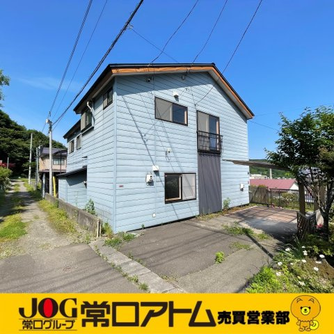 室蘭市水元町20-6　2世帯住宅