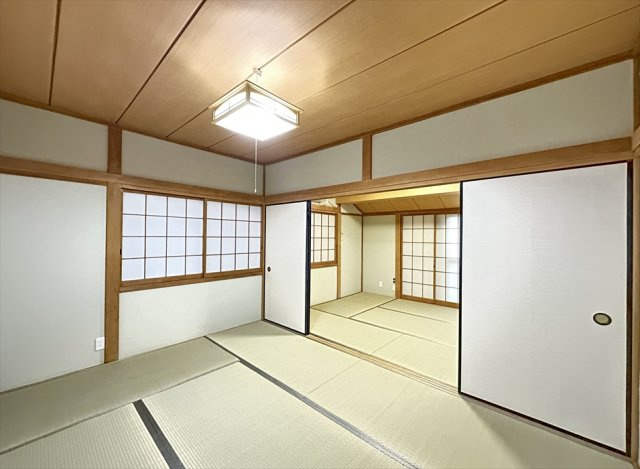【和室】 | 朝霞市三原三丁目　中古一戸建住宅　(志木本店) | 使い勝手の良い6帖の和室。