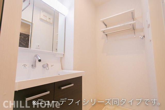 サン・フィオーレ　Ⅲの洗面所|当社、チルホームのHPもご覧ください(^^)/物件情報多数♪