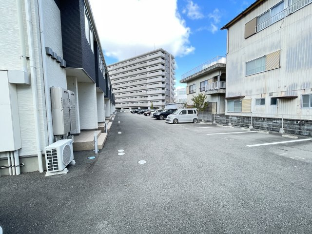【駐車場】 | 駐車場に車を止められます