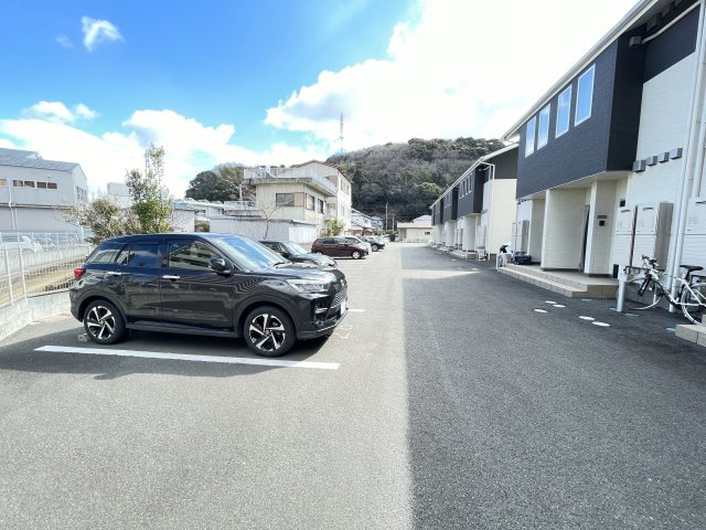 【駐車場】 | 駐車スペースもあります