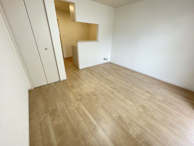 【寝室】 | 落ち着いて過ごせるお部屋なので、寝室にいかがでしょうか
