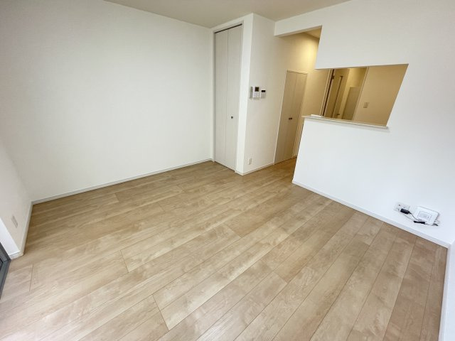 【寝室】 | 落ち着いて過ごせるお部屋なので、寝室にいかがでしょうか
