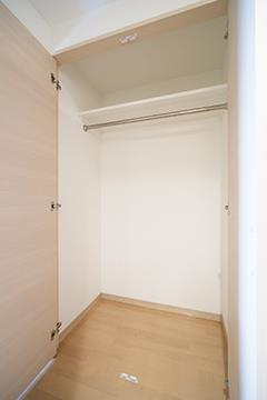 調布市仙川町１丁目の賃貸マンションの収納|※写真は同タイプ住戸です。