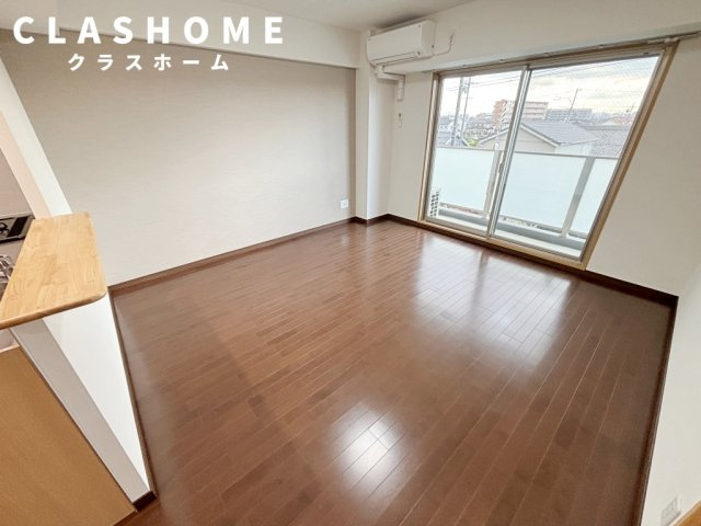 グランドールⅢ　　刈谷市近郊の賃貸はクラスホームの居間・リビング|同物件の別部屋になります。