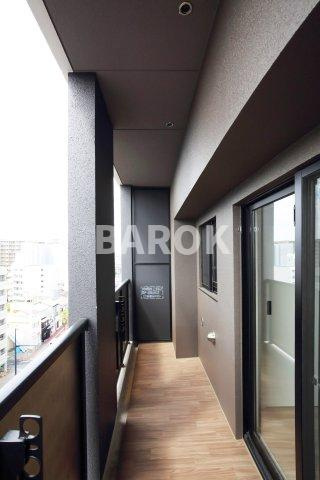 ラフィーネ箱崎駅前のバルコニー