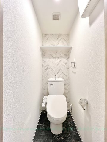S-RESIDENCE堀田NorthⅡのトイレ