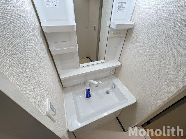 プレステージフジ忠岡壱番館の独立洗面台