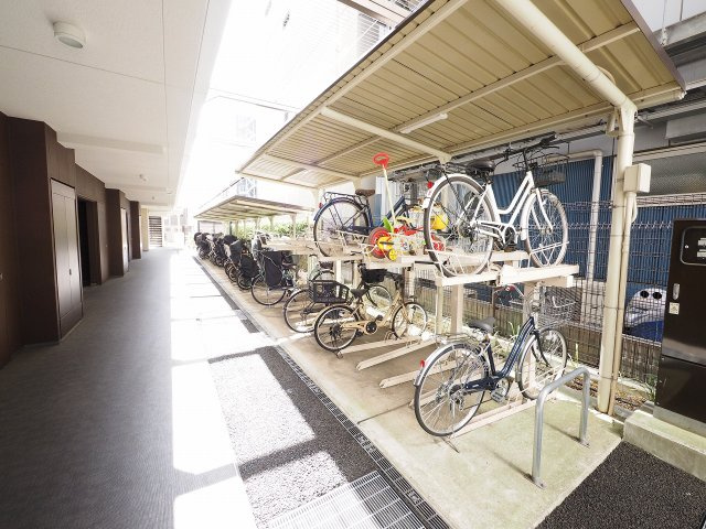 THEパームス相模原パークブライティアの駐輪場