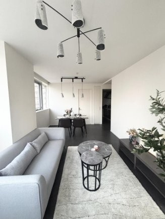 サンマークスだいにちルナタワーレジデンスD棟の居間・リビング|LDK19.0帖
■物件内覧・資金計画相談・住宅ローン相談、リフォーム相談、お問合せ受付中■
※当日・翌日のご内覧、ご相談はお電話でのお問合せがスムーズです！