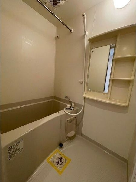 プレサンス上町台リベルテの浴室