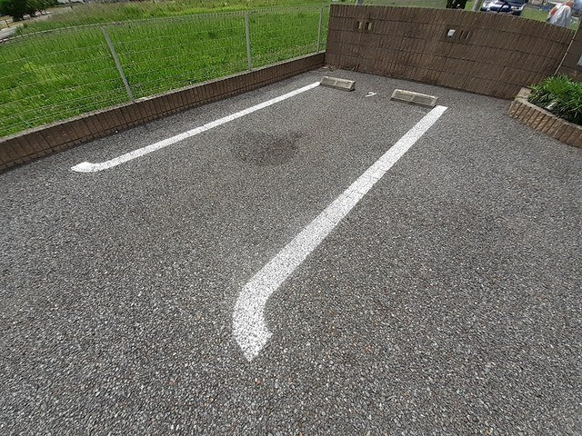 フリーデ・Ｋの駐車場