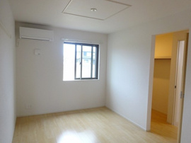 明るい室内です