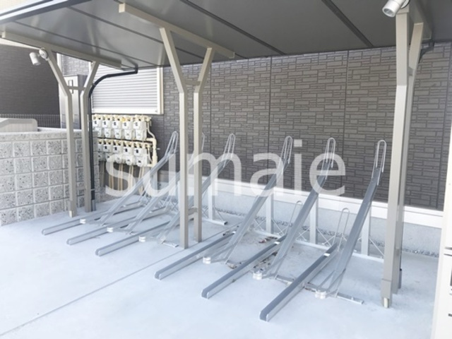 クレール西大宮のその他共用部分|敷地内駐輪場。