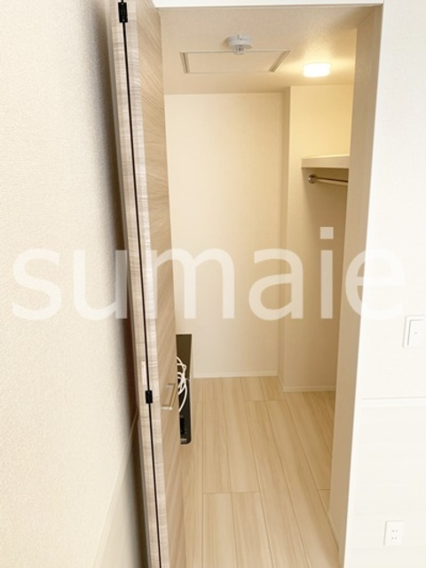 クレール西大宮の収納|ウォークインクローゼット。