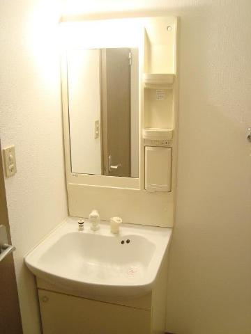 洗髪洗面化粧台