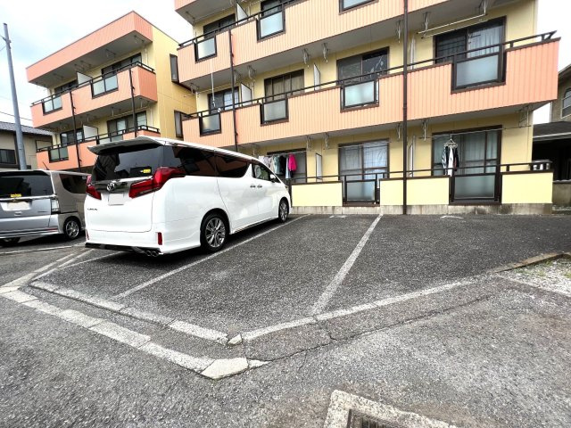 駐車スペースもあります