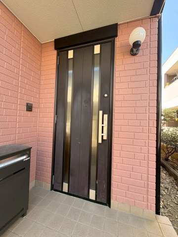 永覚新町貸家のエントランス