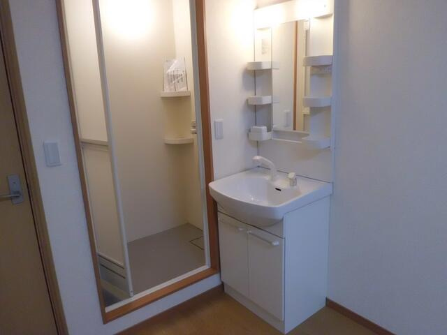 TCRE金町の洗面所