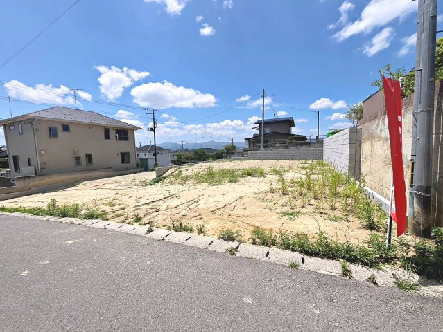【建築条件なし売地】郡山市成山町1期　安積第一小・安積中の前面道路含む現地写真
