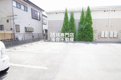 【駐車場】 | リルゥ | 敷地内駐車場完備