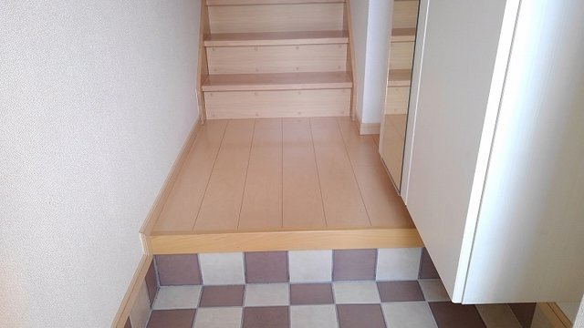 【玄関】 | グランディールⅡ番館 | ゆったりとした玄関です